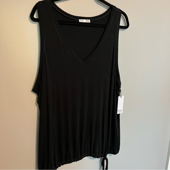 Dex Cinch Tank Top - Picture 3 of 9